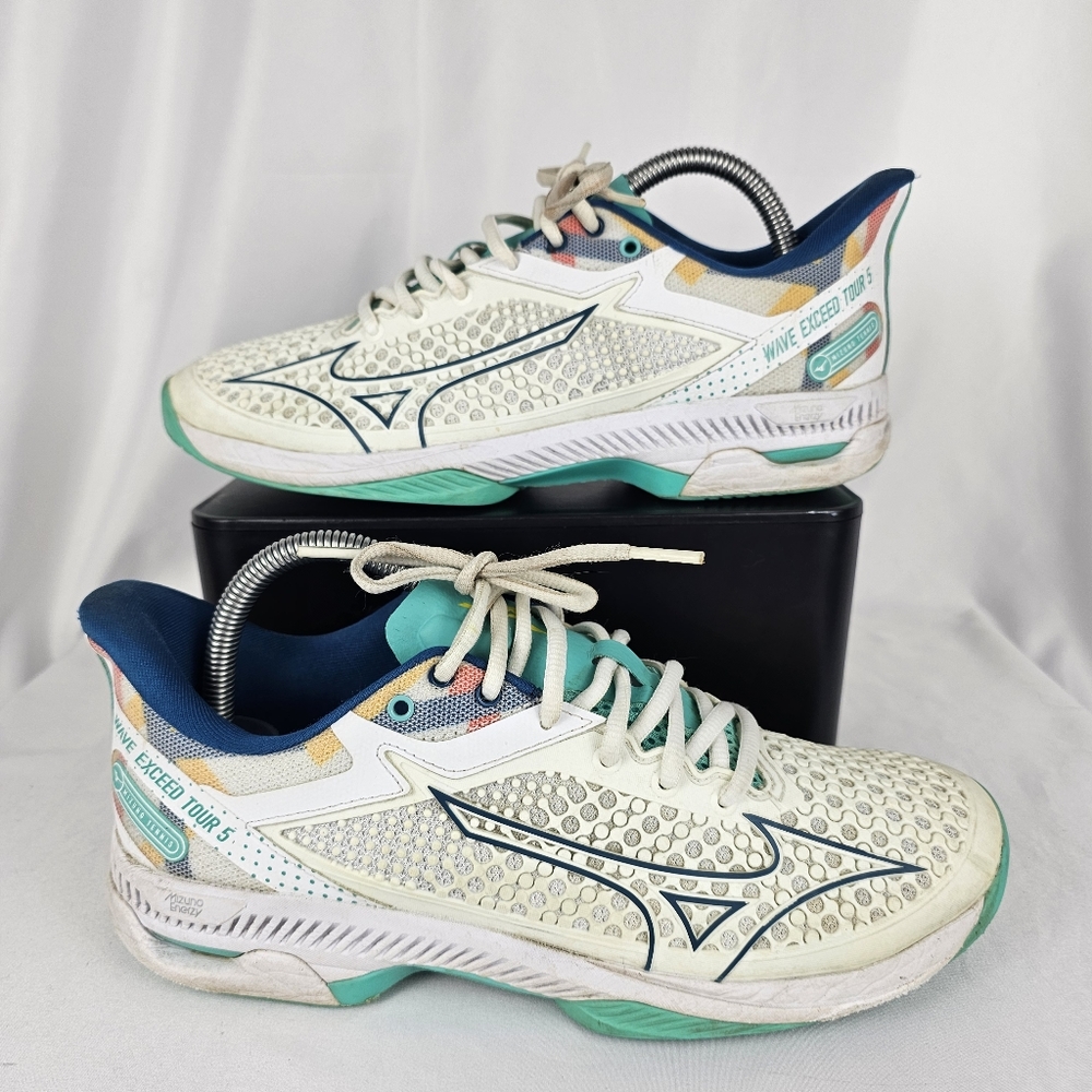 Mizuno Women's Wave Exceed Tour 5 AC Tennis Shoes White/Teal Size 8.5